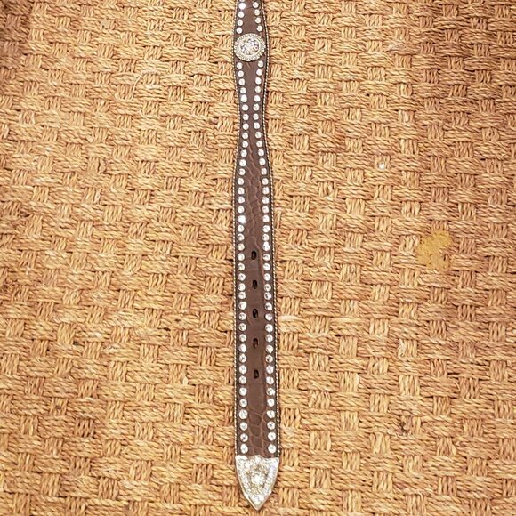 Blazin Roxx Leather Scalloped Rhinestone Concho Belt - Picture 15 of 15